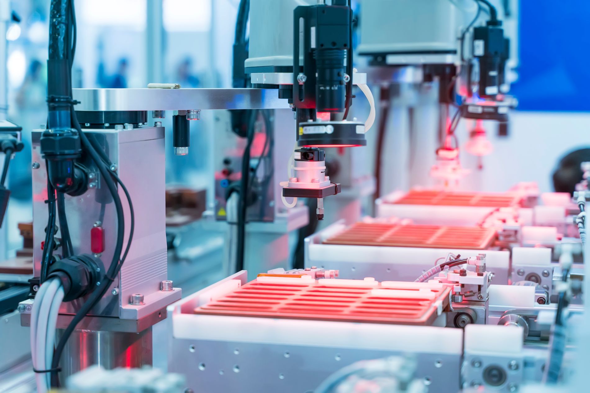 Improving Production Efficiency in Your Manufacturing Business in 2023